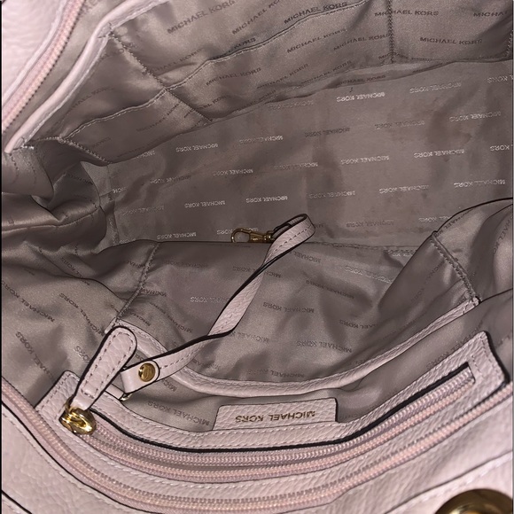 ⛔️SOLD⛔️ Michael Kors shoulder bag - Picture 11 of 12